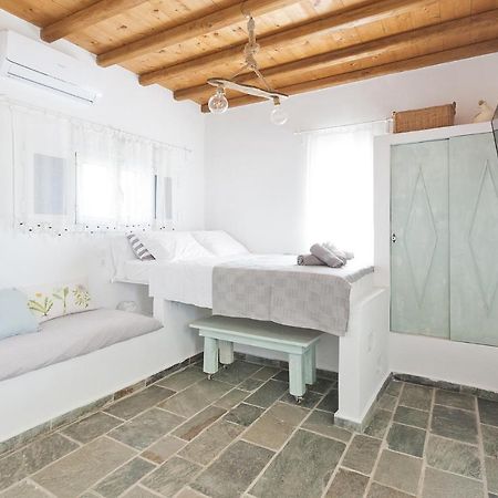 Μπλε Στουντιο 1 Villa Livádi Kültér fotó